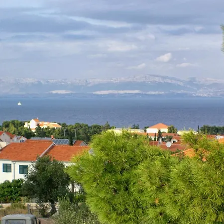 With Parking Space Supetar, Brac - 7631 Apartman Supetar